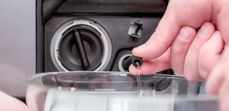 Стиральная машина зависла, как открыть?